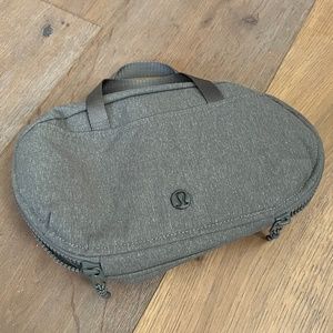 Lululemon travel bag